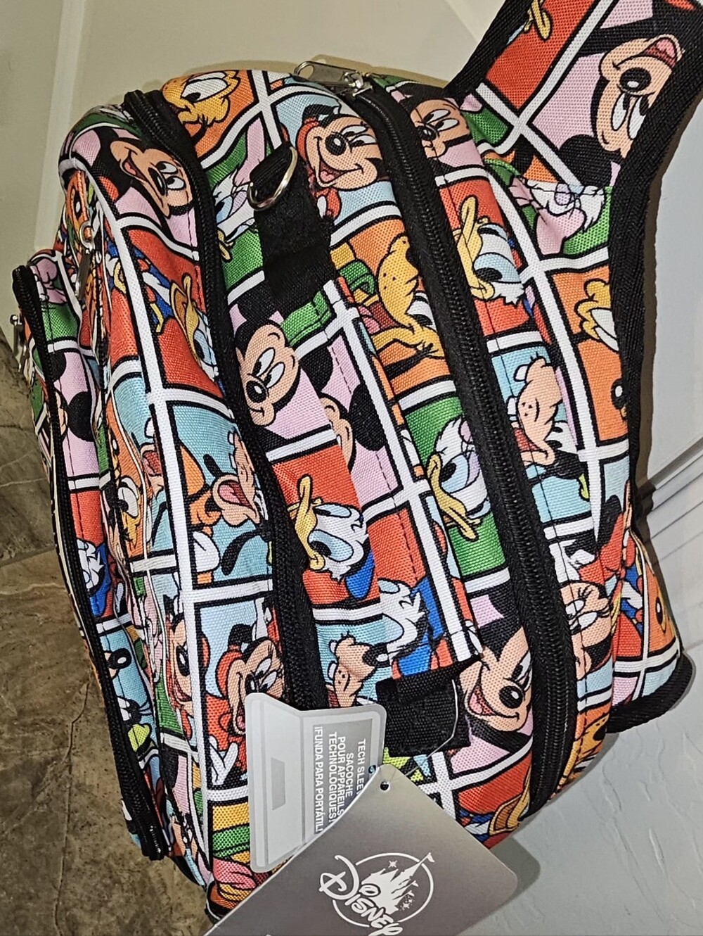 Full Size Disneyland Mickey Mouse Backpack - Picture 9 of 9